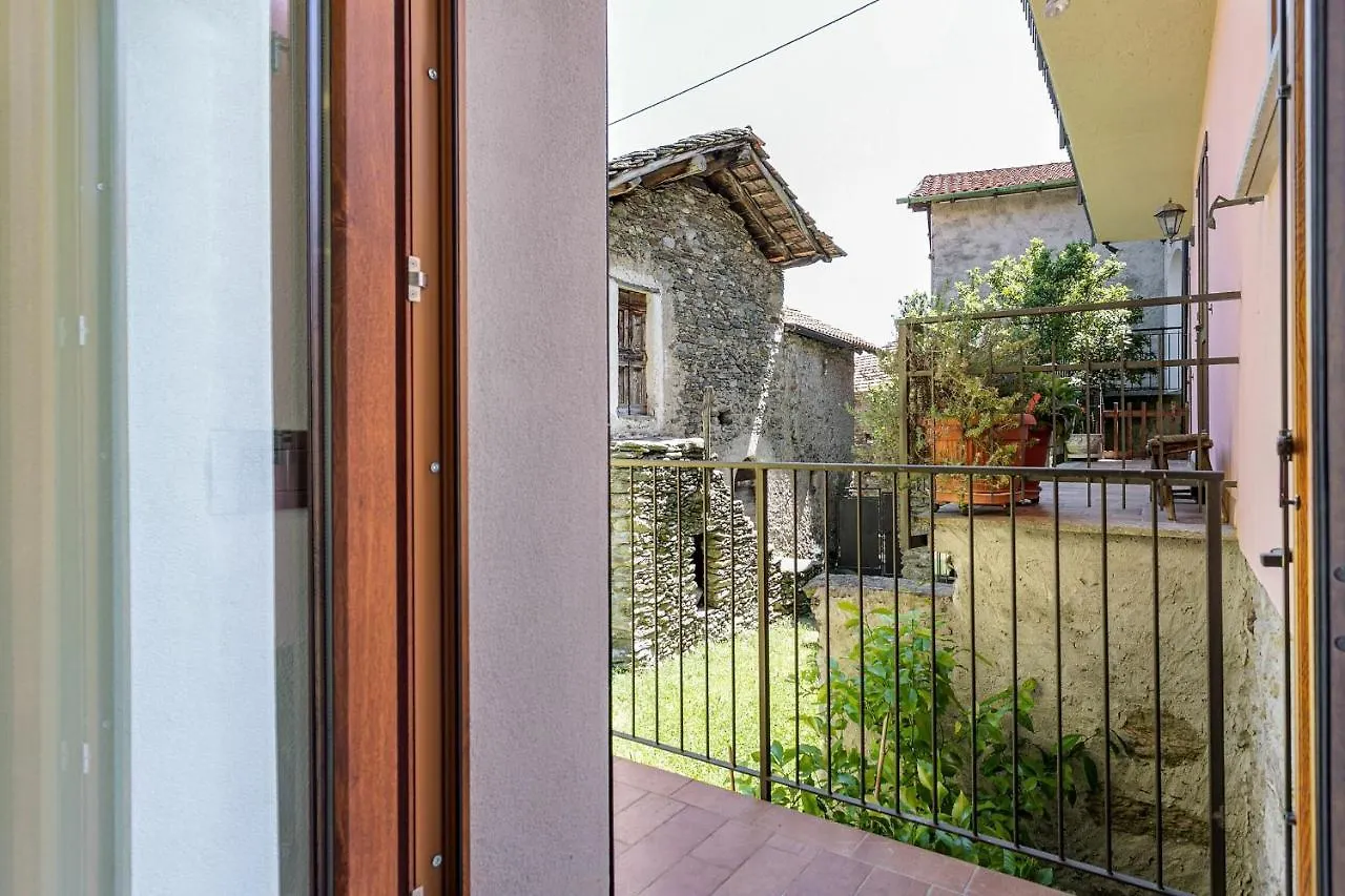 Feriehus Cremia Suits By Halldis Italien
